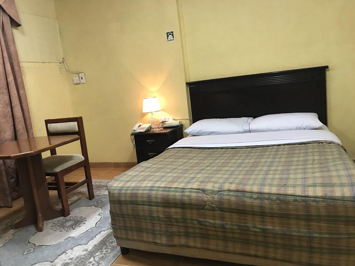 Al Musafer Hotel Riyadh Exteriör bild